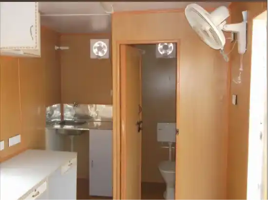 Container interior 2